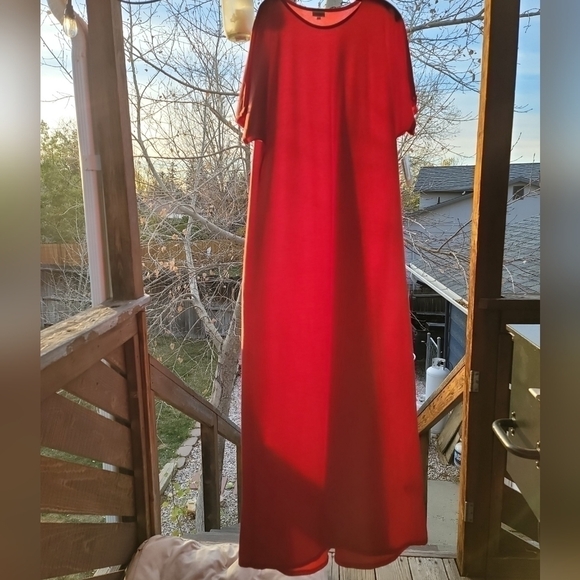 🆕️ LuLaRoe "MARIA" 3XL New With Tags *Firm* red Christmas - Picture 7 of 8
